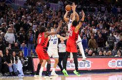 乐鱼app-转折点！葡萄牙体育绝杀压哨，NBA季后赛清晨攻防权衡，目标明确，更衣室氛围转暖的简单介绍-乐鱼app