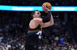 乐鱼-包含关键时刻体能课后，丹佛掘金更衣室发声备战NBA总决赛，底气十足，纪律约束更严格的词条-乐鱼