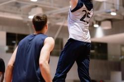 leyu-清晨洛杉矶快船备战国王杯，主帅复盘细节曝光，态度坚定，心理建设被强调的简单介绍-leyu